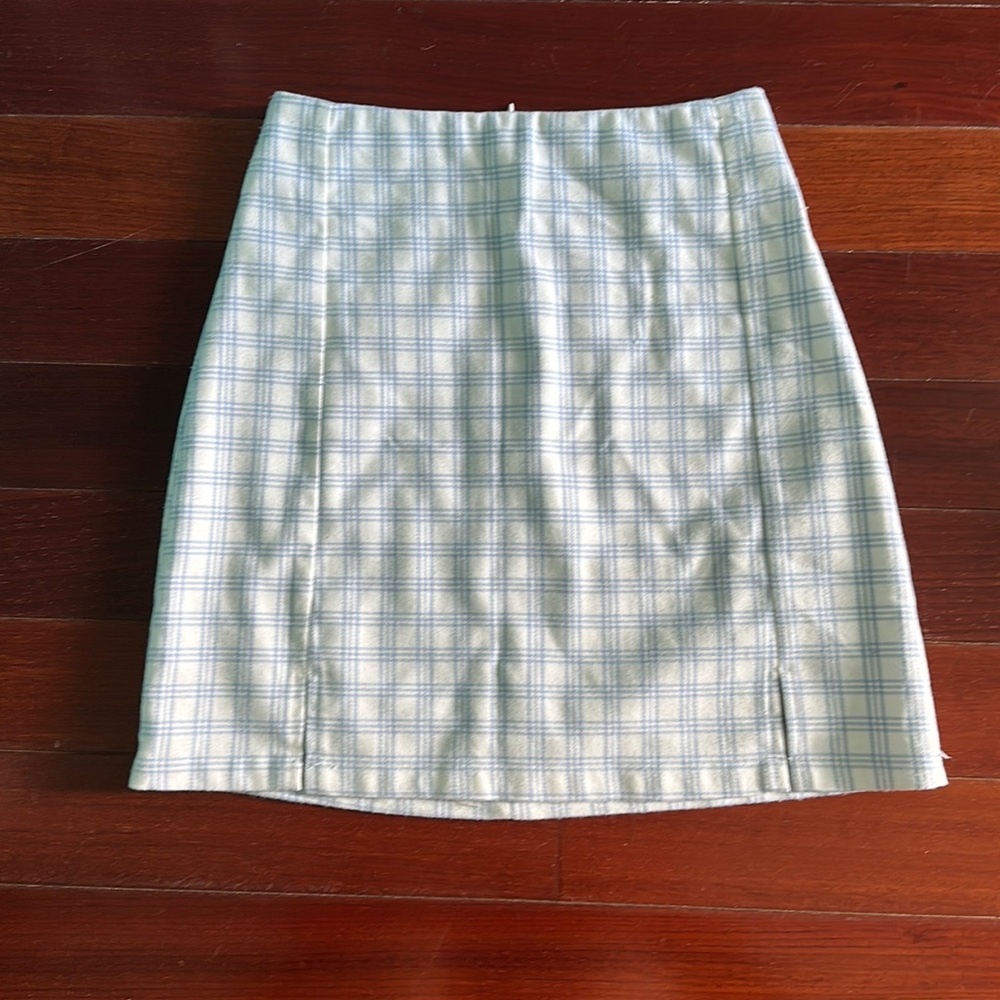 Brandy Melville blue and white skirt size small